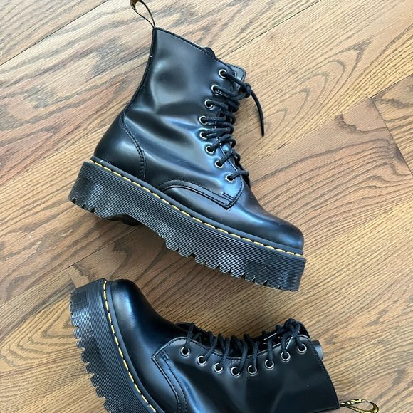 Dr Martens Jadon Boots - Picture 1 of 6
